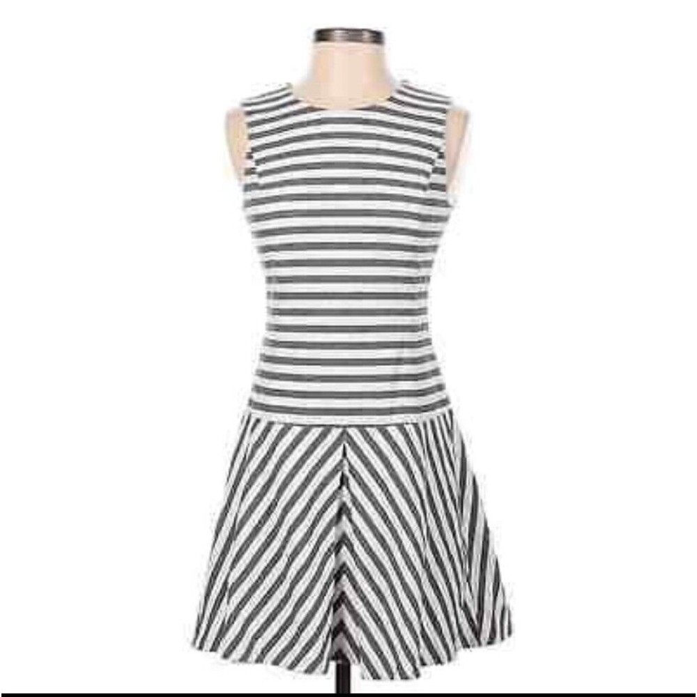 THEORY‎ Striped Fit and Flare Drop Waist Mini Dress Ivory Gray Navy Blue Size 2 - Picture 11 of 11